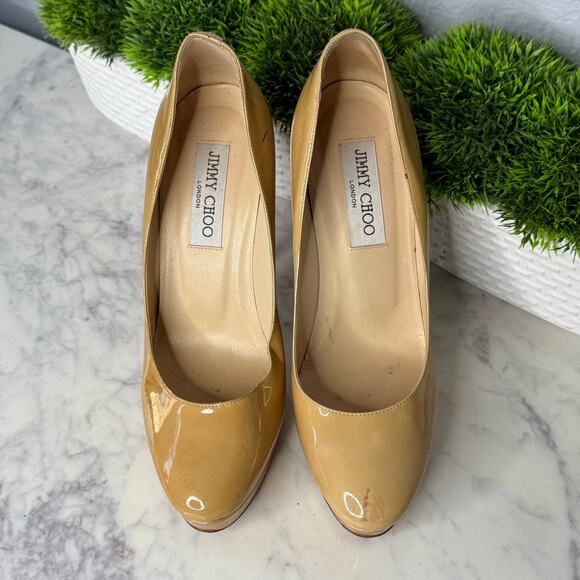 Jimmy Choo Patent Pumps 37.5 - Picture 9 of 9